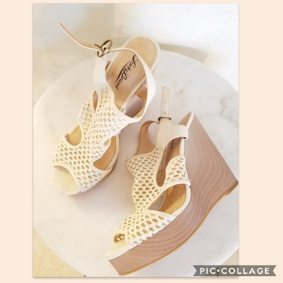 Lucky Brand Shoes - Lucky Brand wedged heels